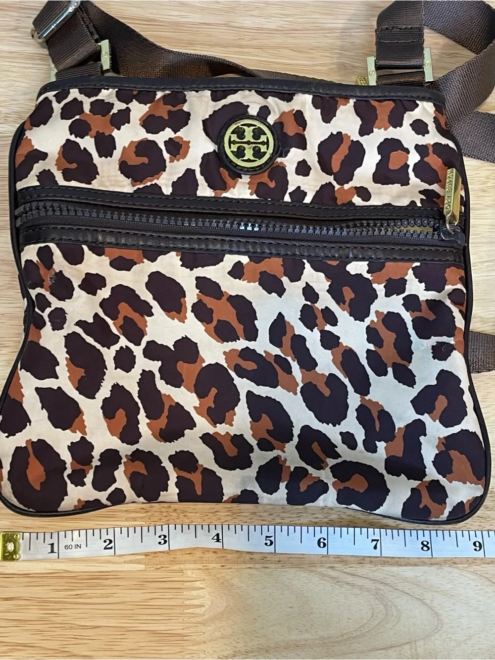Tory Burch compact leopard